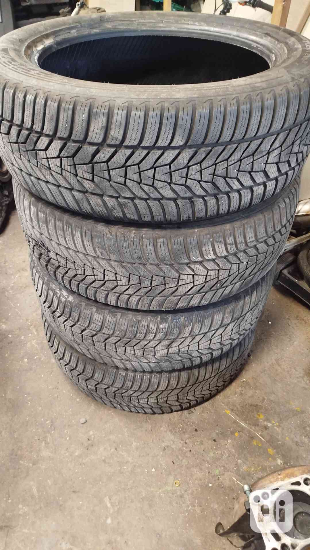 Zimní pneumatiky Hankook 235/55 R20 - foto 1