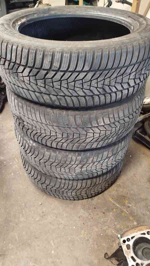 Zimní pneumatiky Hankook 235/55 R20