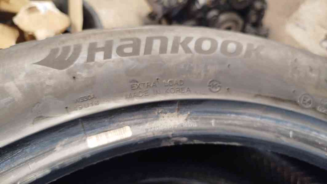 Zimní pneumatiky Hankook 235/55 R20 - foto 4