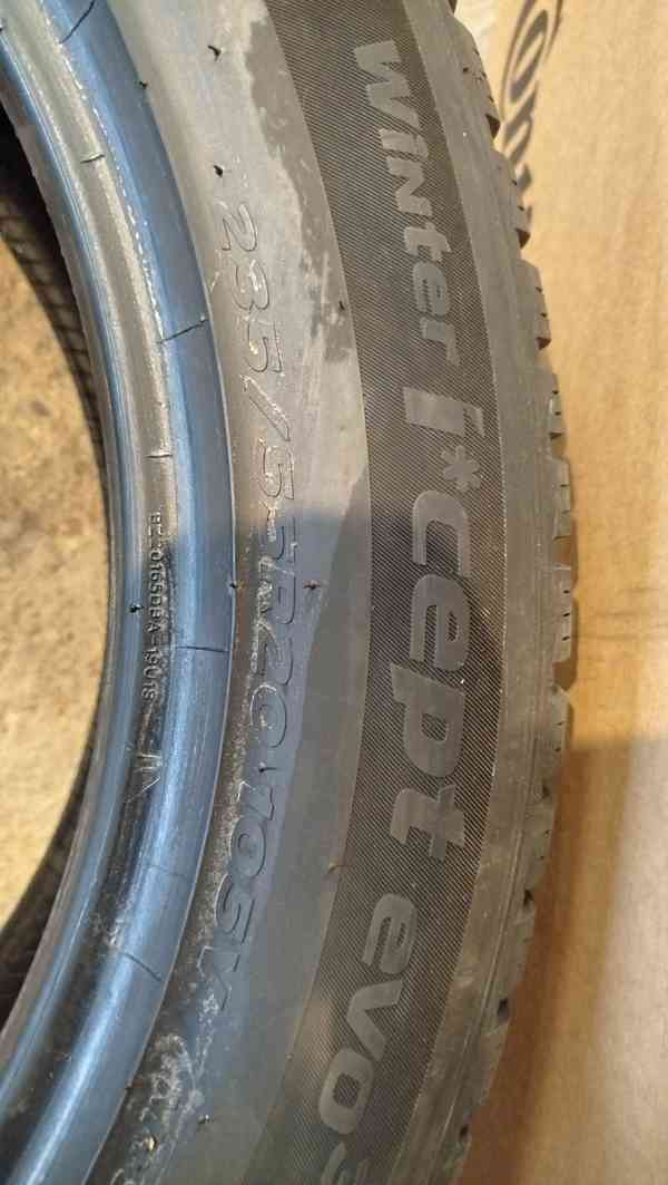 Zimní pneumatiky Hankook 235/55 R20 - foto 2