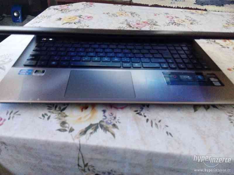 Prodám velmi výkonný Notebook Asus (K55VM) - foto 7