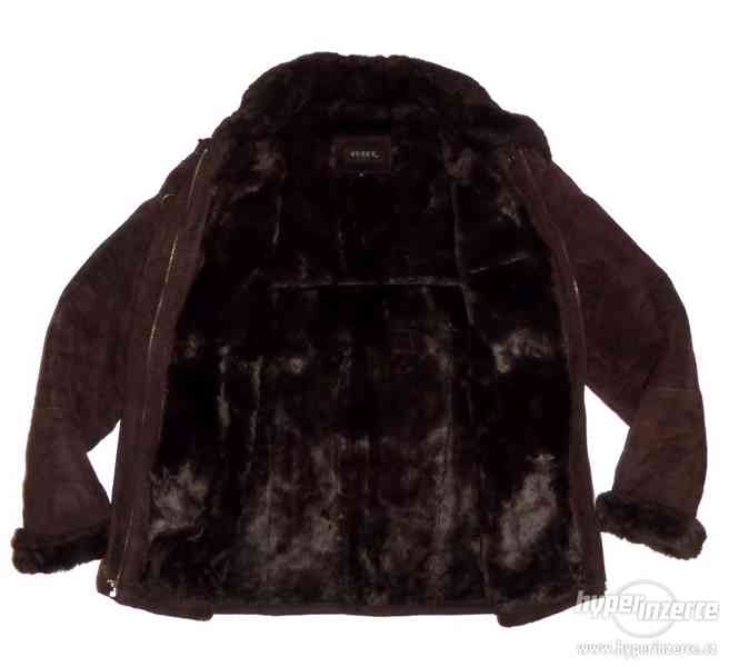 Kožená bunda Guess s kožíškem velikost S - foto 3