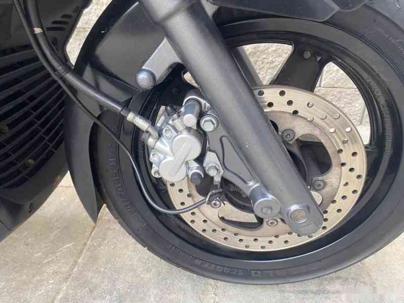 Yamaha X Max 250 2007 - foto 9
