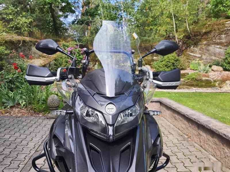 Benelli TRK 502 X - SUPER STAV 105.000,- Kč - foto 17