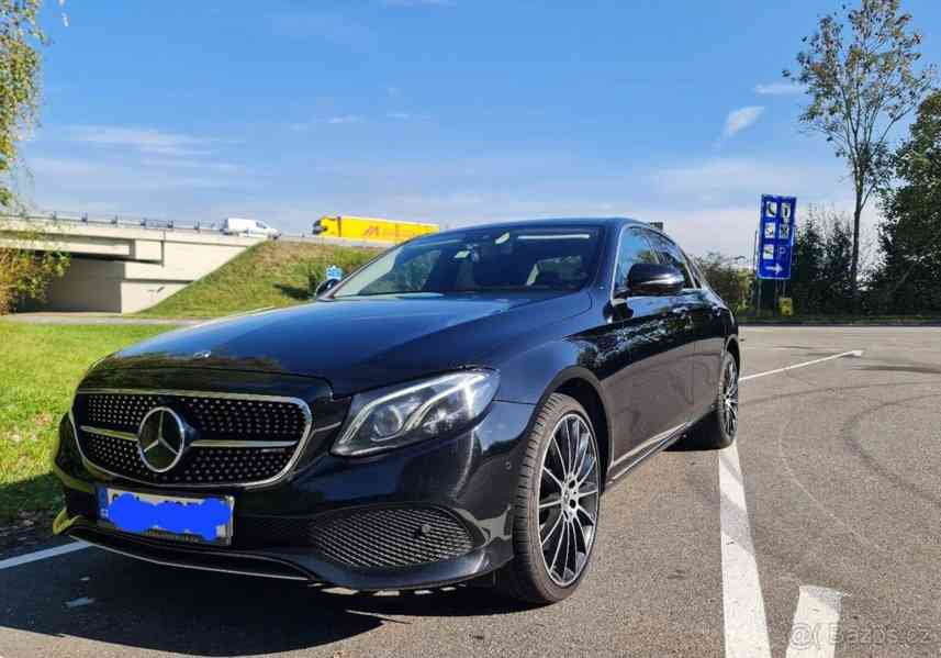 Mercedes-Benz E220D 4matic Avantgarde - foto 1