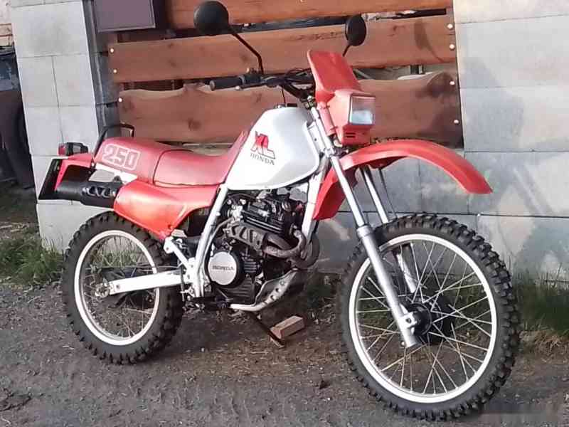 Honda XL 250 R - foto 3