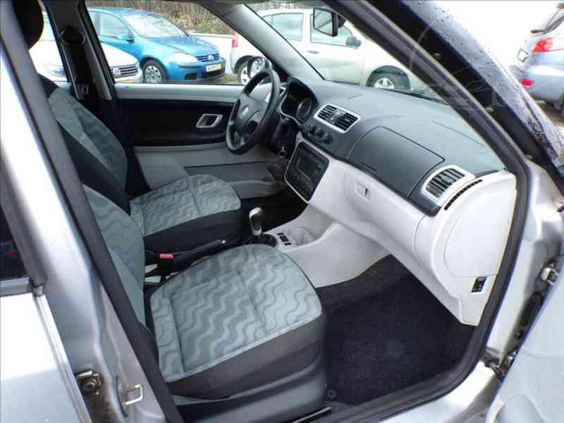 Škoda Fabia 1,4 TDI - foto 11