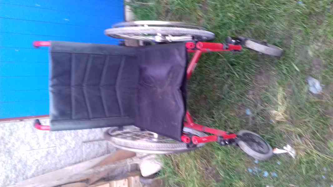 Prodám invalidní vozík 