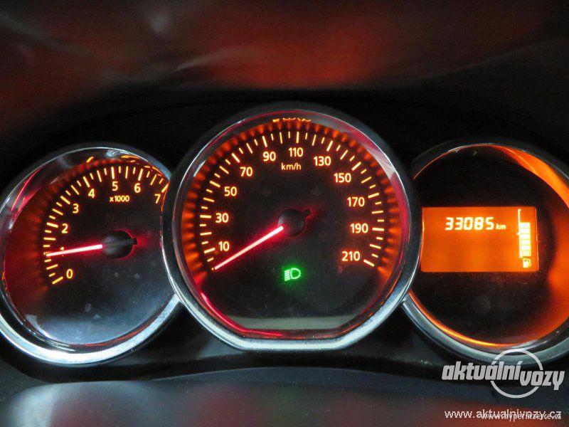 Dacia Duster 1.6, benzín, RV 2016 - foto 3