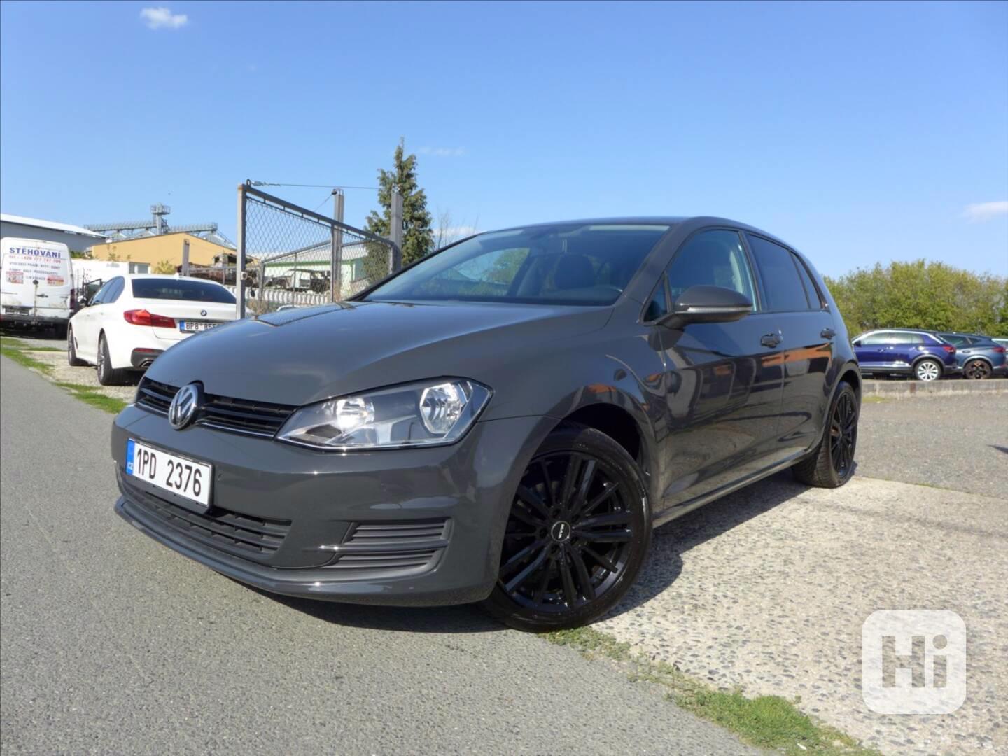 Volkswagen Golf 1,2 TSI DIGI KLIMA, 1.MAJITEL - foto 1