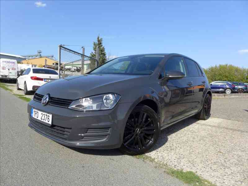 Volkswagen Golf 1,2 TSI DIGI KLIMA, 1.MAJITEL - foto 1