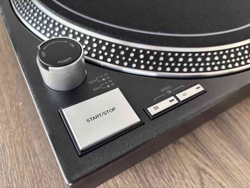 Reloop RP-4000 MK2 + originální kryt – jako nový - foto 3