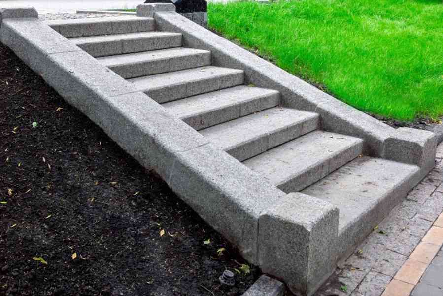 SCHODIŠŤOVÉ betonové STUPNĚ MONOBLOCK 100X40X15 CM HNĚDÁ - foto 6