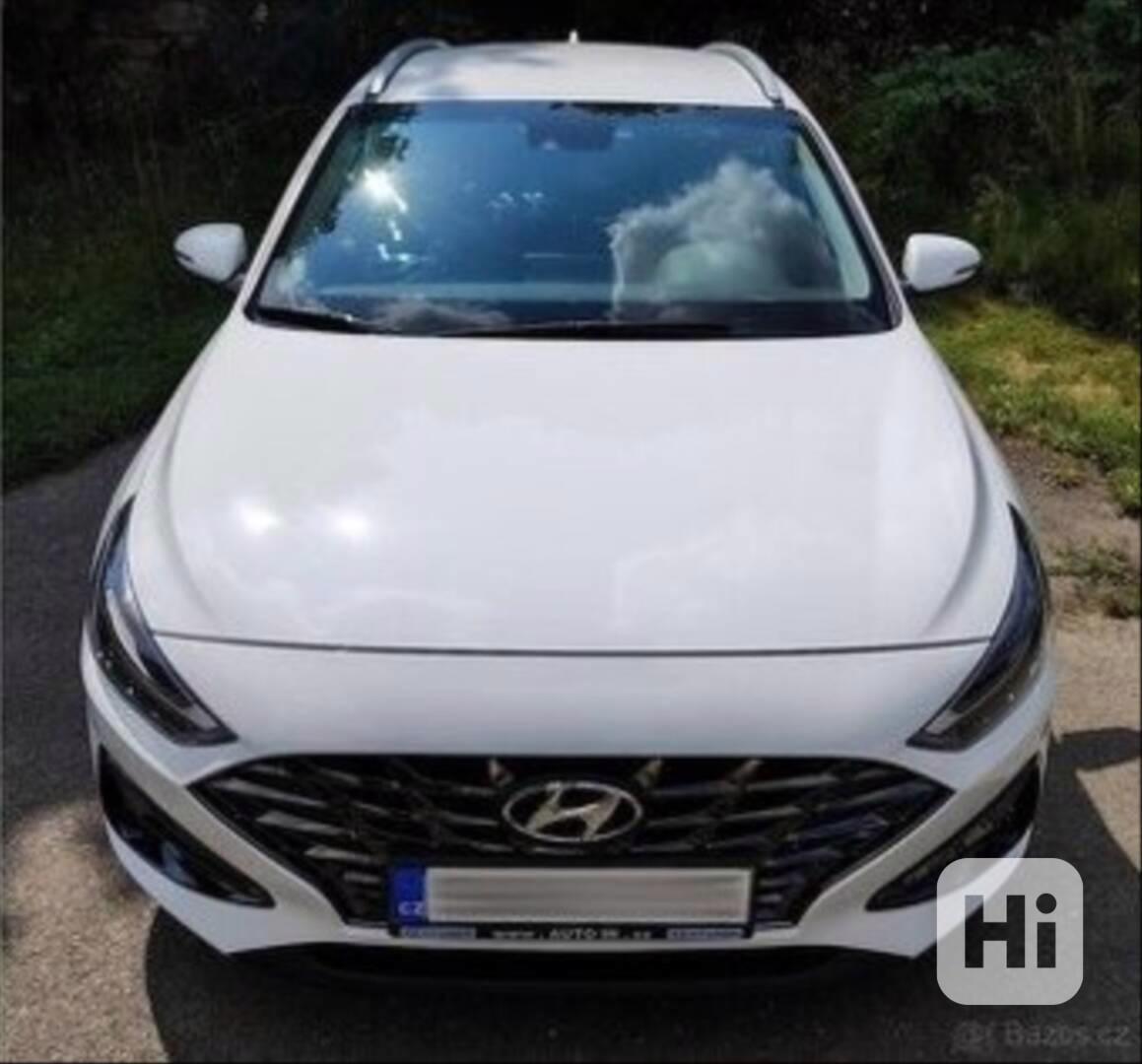 Hyundai i30 1,0   T-GDI,automat,2022,58k,1. maj. - foto 1