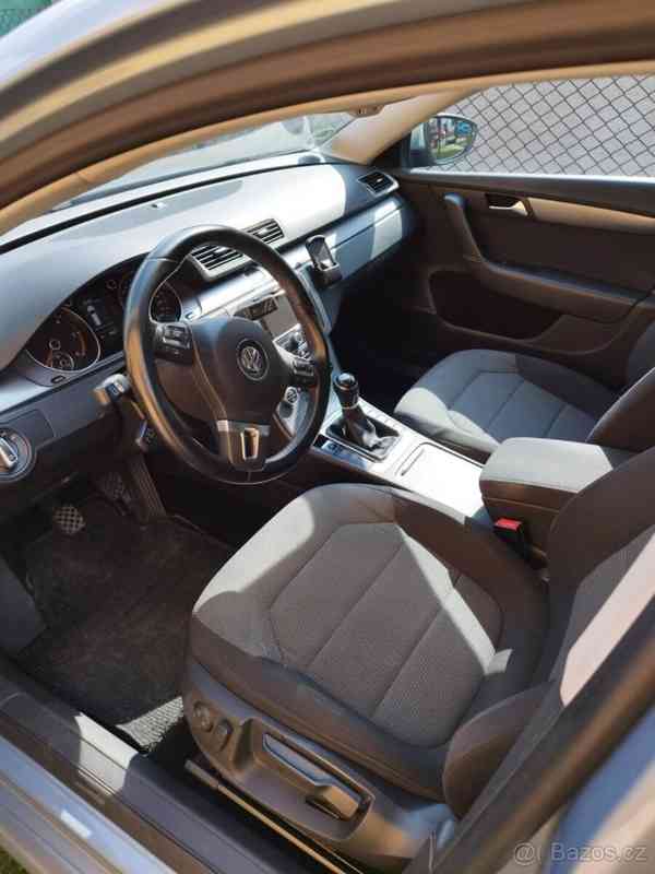 Volkswagen Passat 2,0   TDI 103KW, tempomat, tažné - foto 9