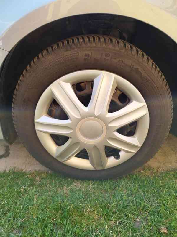 Volkswagen Passat 2,0   TDI 103KW, tempomat, tažné - foto 19