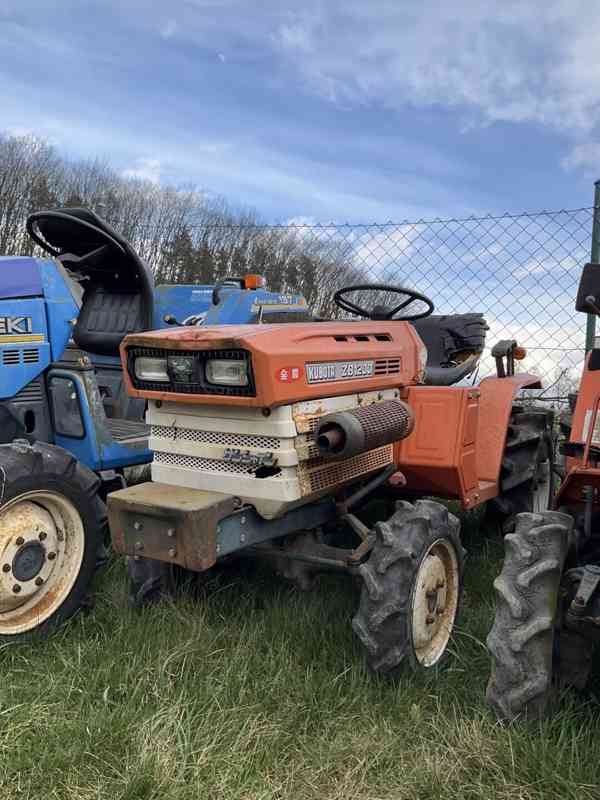 Japonský malotraktor Kubota ZB1200, 12 koní - foto 4