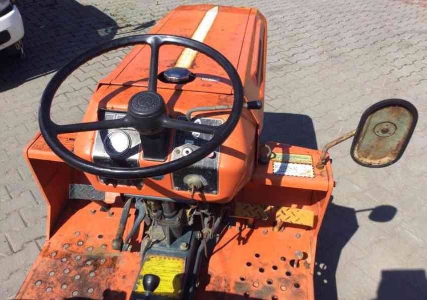 Japonský malotraktor Kubota ZB1200, 12 koní - foto 5