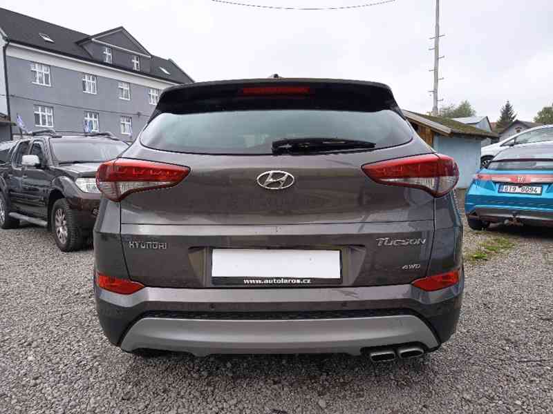 HYUNDAI Tucson 2,0CRDi 4X4 Style ČR 1. maj DPH - foto 10