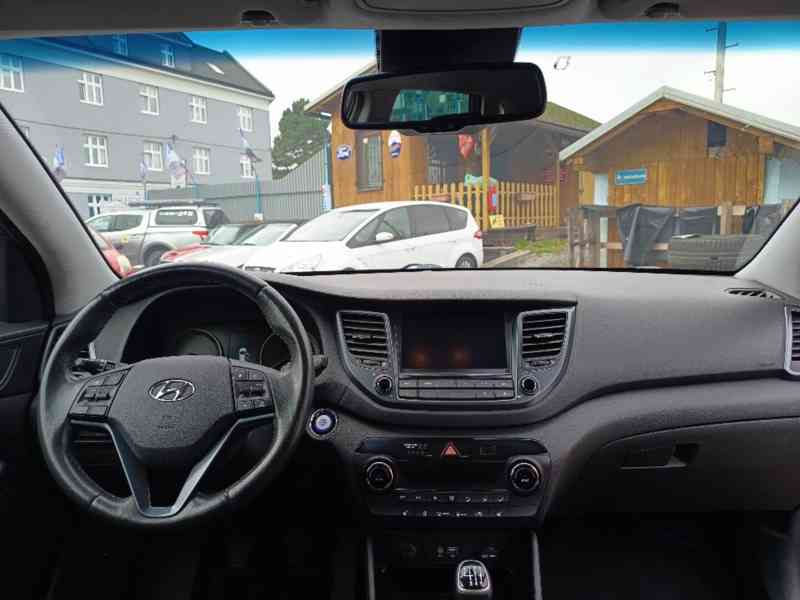 HYUNDAI Tucson 2,0CRDi 4X4 Style ČR 1. maj DPH - foto 17