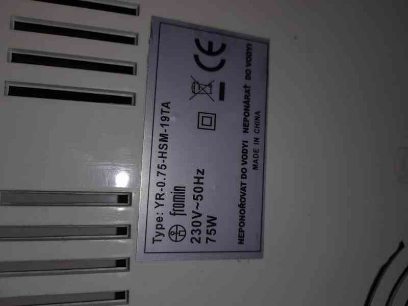 Výdejník barelové vody + asi 9 prázdných barelů - foto 3