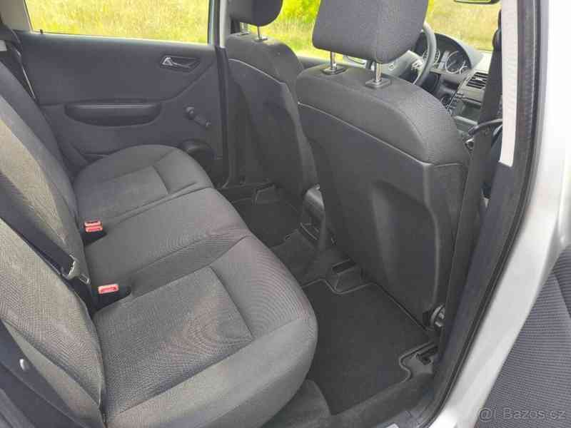 Mercedes-Benz Třídy A 2,0   2010 A160 cdi automat W169 - foto 17
