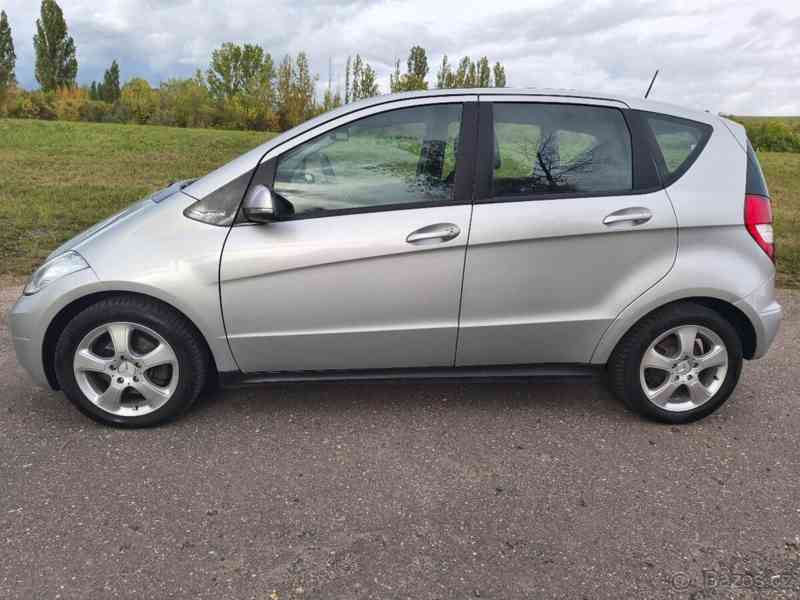 Mercedes-Benz Třídy A 2,0   2010 A160 cdi automat W169 - foto 9