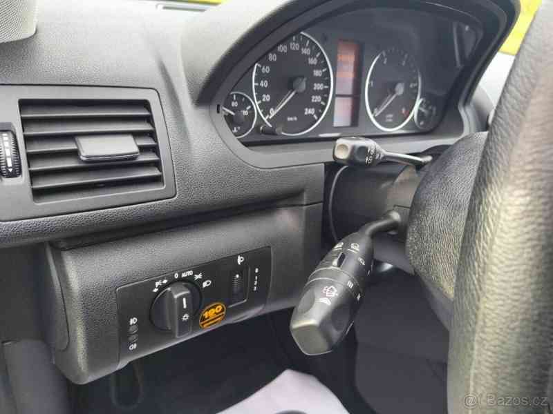 Mercedes-Benz Třídy A 2,0   2010 A160 cdi automat W169 - foto 19