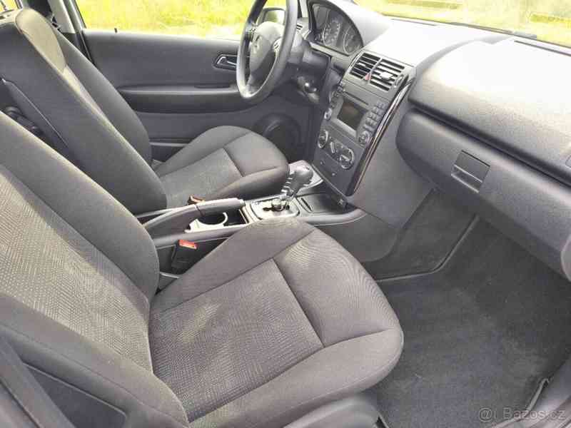 Mercedes-Benz Třídy A 2,0   2010 A160 cdi automat W169 - foto 14