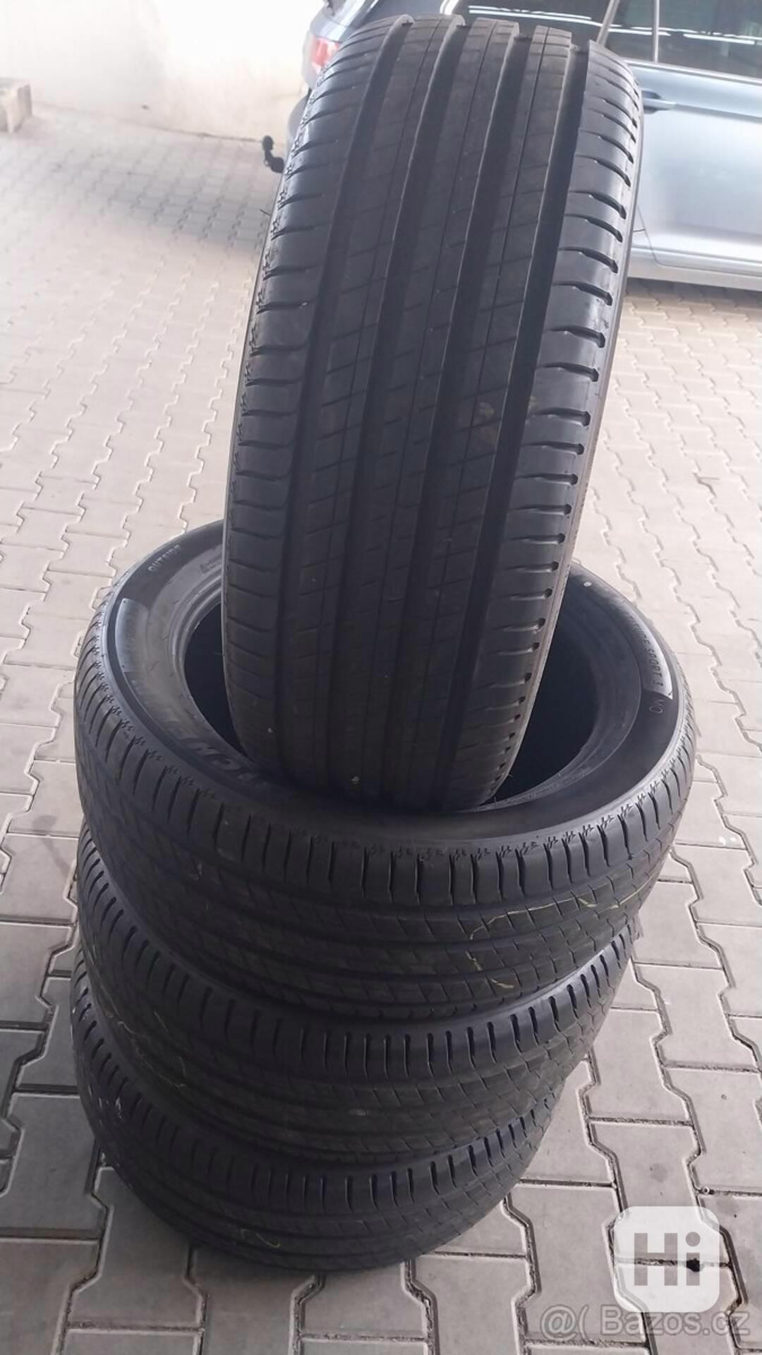 Prodám 4 x letní pneu Michelin 235/50/19 - foto 1