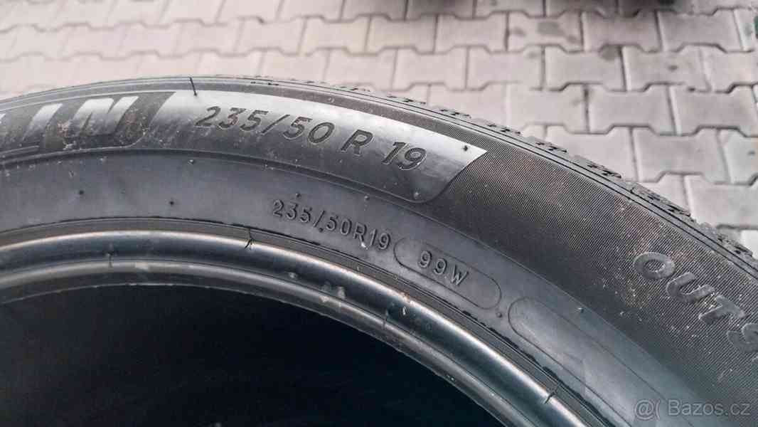 Prodám 4 x letní pneu Michelin 235/50/19 - foto 8