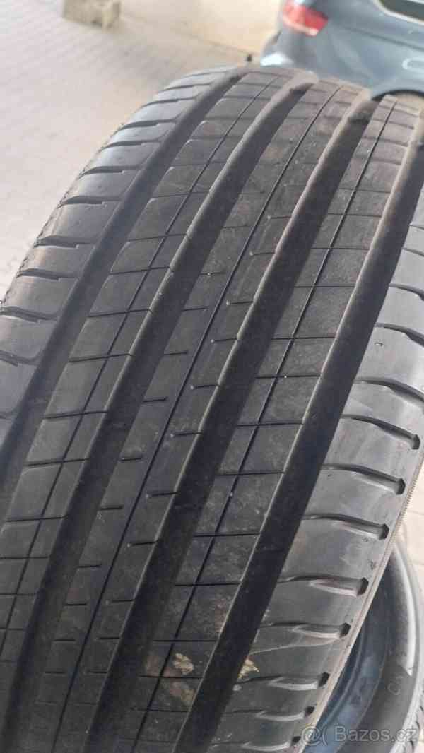 Prodám 4 x letní pneu Michelin 235/50/19 - foto 2