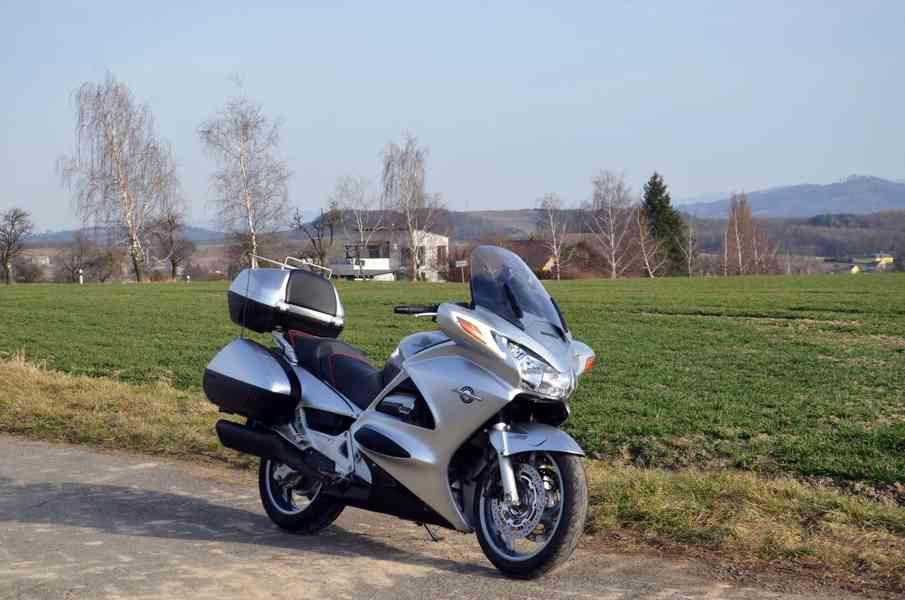 Honda ST1300 Pan-European - foto 2