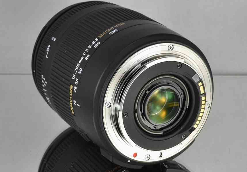 pro Canon - Sigma DC 18-250mm 1:3.5-6.3 HSM OS - foto 4