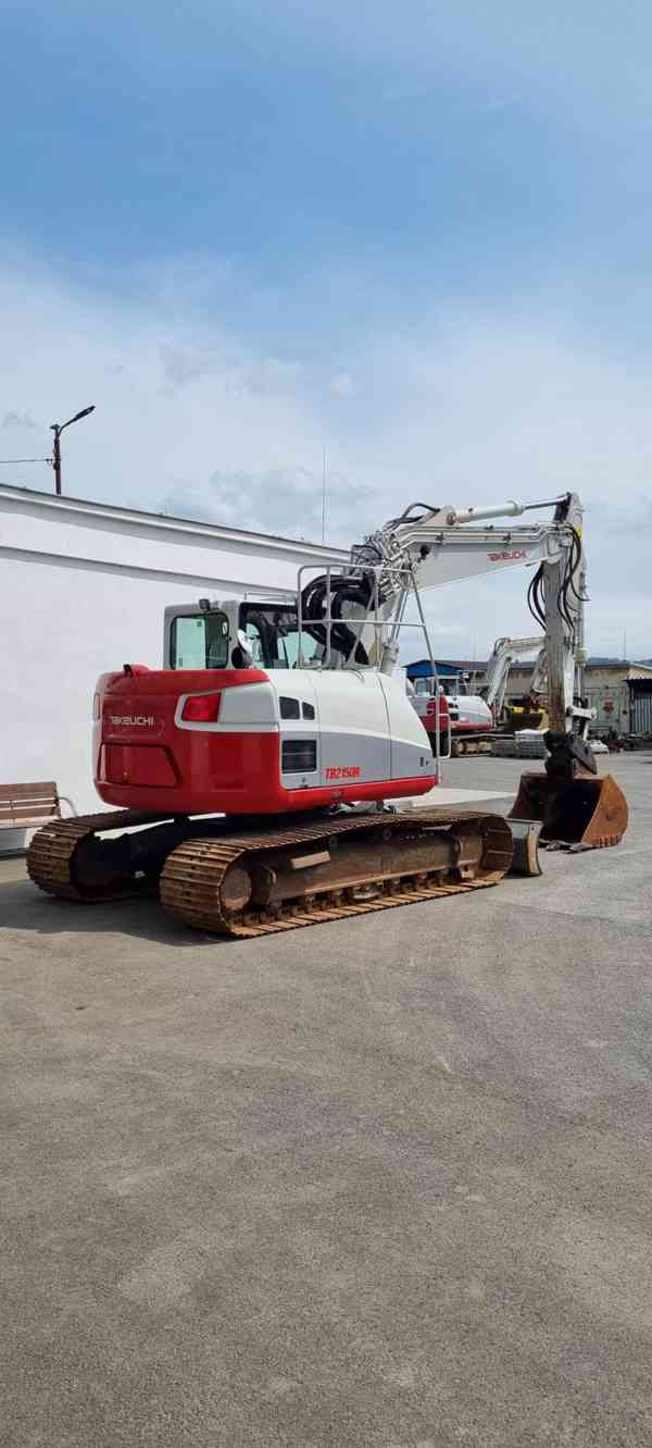 Rypadlo Takeuchi TB2150R 16t - foto 4