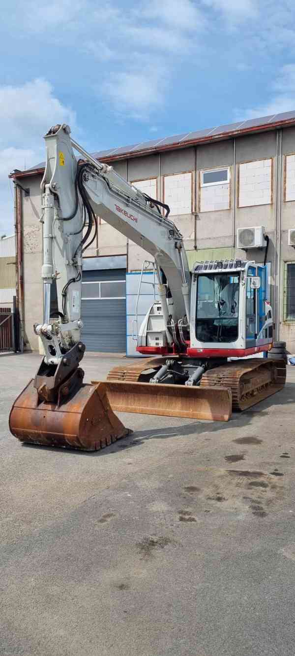 Rypadlo Takeuchi TB2150R 16t - foto 5