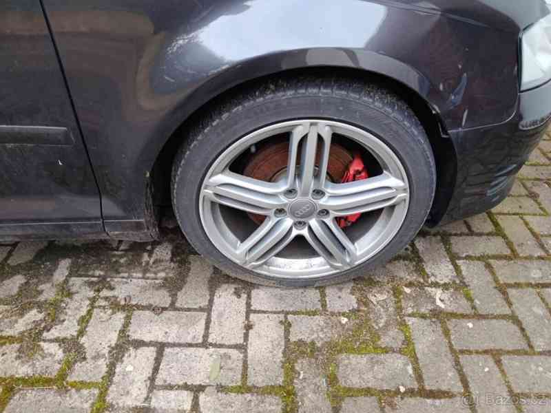 Audi A3 2,0   8P po FL TDI 125kW S-Line auto - foto 10