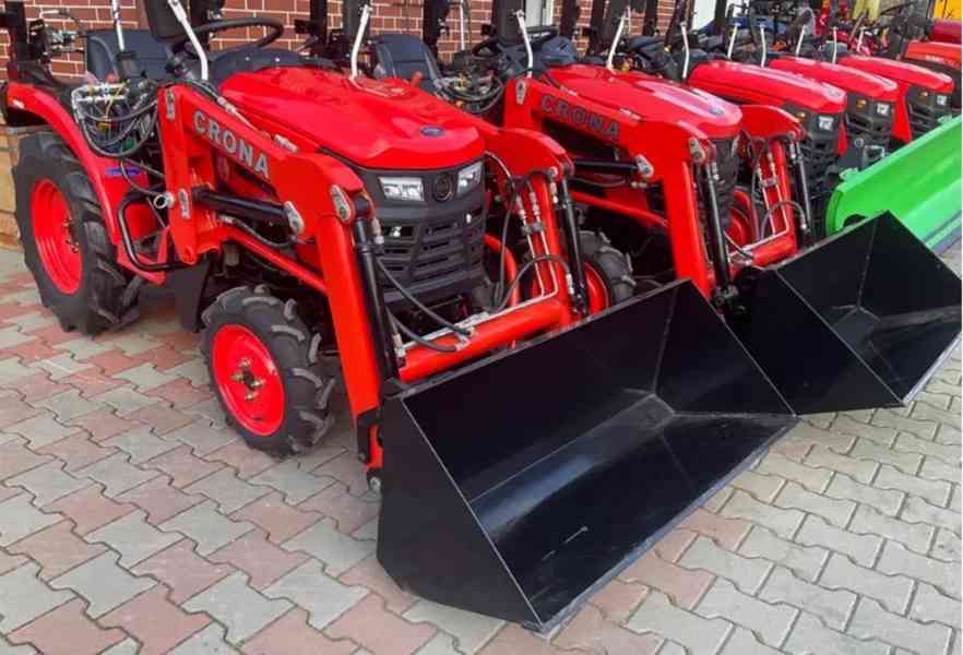 Traktor s čelním nakladačem, CRONA CR254, na SPZ - foto 2