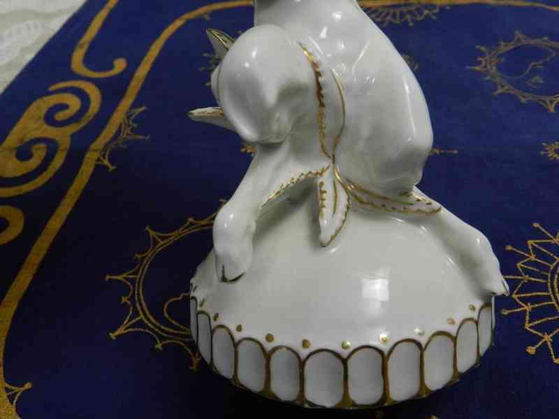 Bílá stylová porcelánová soška Faun Satir - foto 7