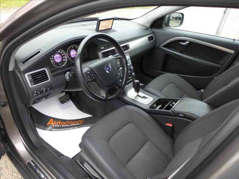 Volvo XC70 2,4 D 4X4, PLNÝ SERVIS, TOP - foto 5