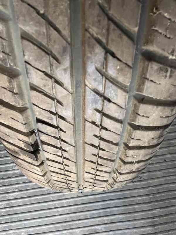 Kolo a pneu 165/70 R13, 175/60 R14 kusové, rezerva (Felicia) - foto 6