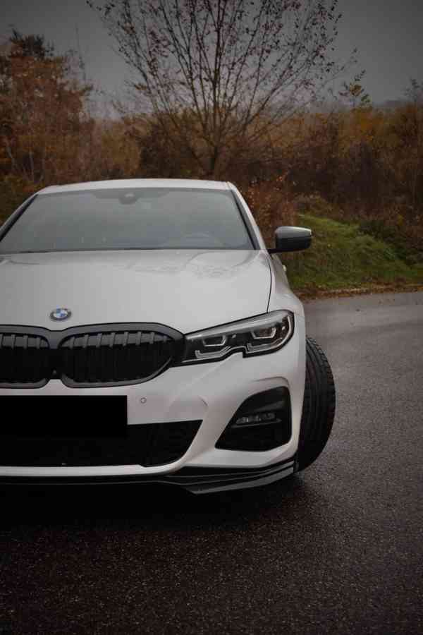 BMW 330i xDrive Sedan M Sport 2019 - foto 4