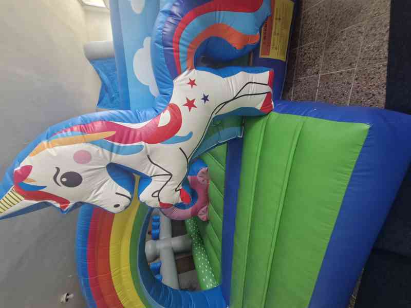 Interierove hriste, komplet vybaveni detske herny - foto 7