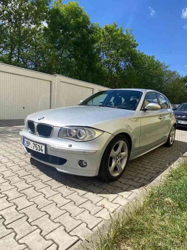BMW Řada 1 2,0 e87. 120d - foto 2
