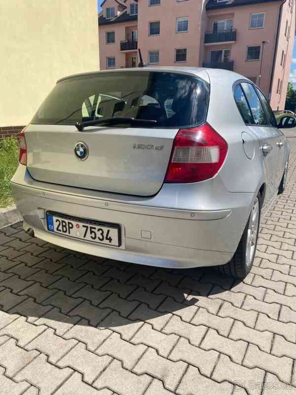 BMW Řada 1 2,0 e87. 120d - foto 6