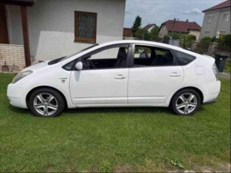 Toyota Prius 1,5 r.v.2007 - foto 1
