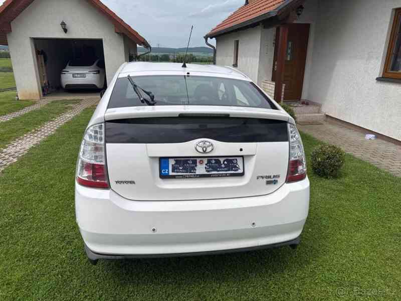 Toyota Prius 1,5 r.v.2007 - foto 15