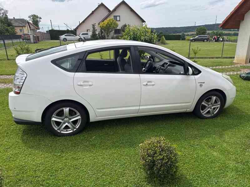 Toyota Prius 1,5 r.v.2007 - foto 16