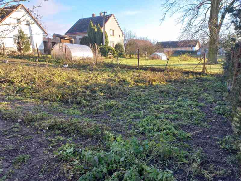 Jasenná - stavební pozemek 1102 m2 - foto 5