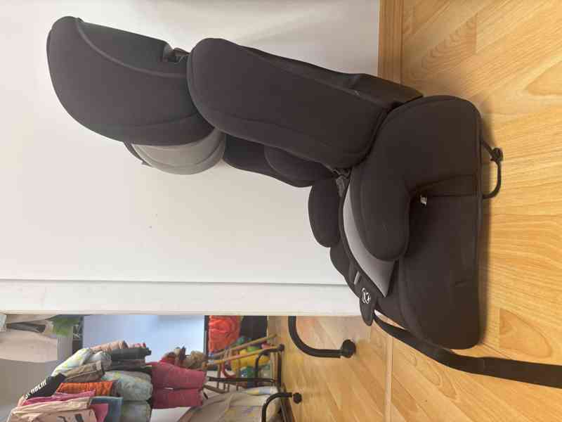 Autosedačka - foto 2